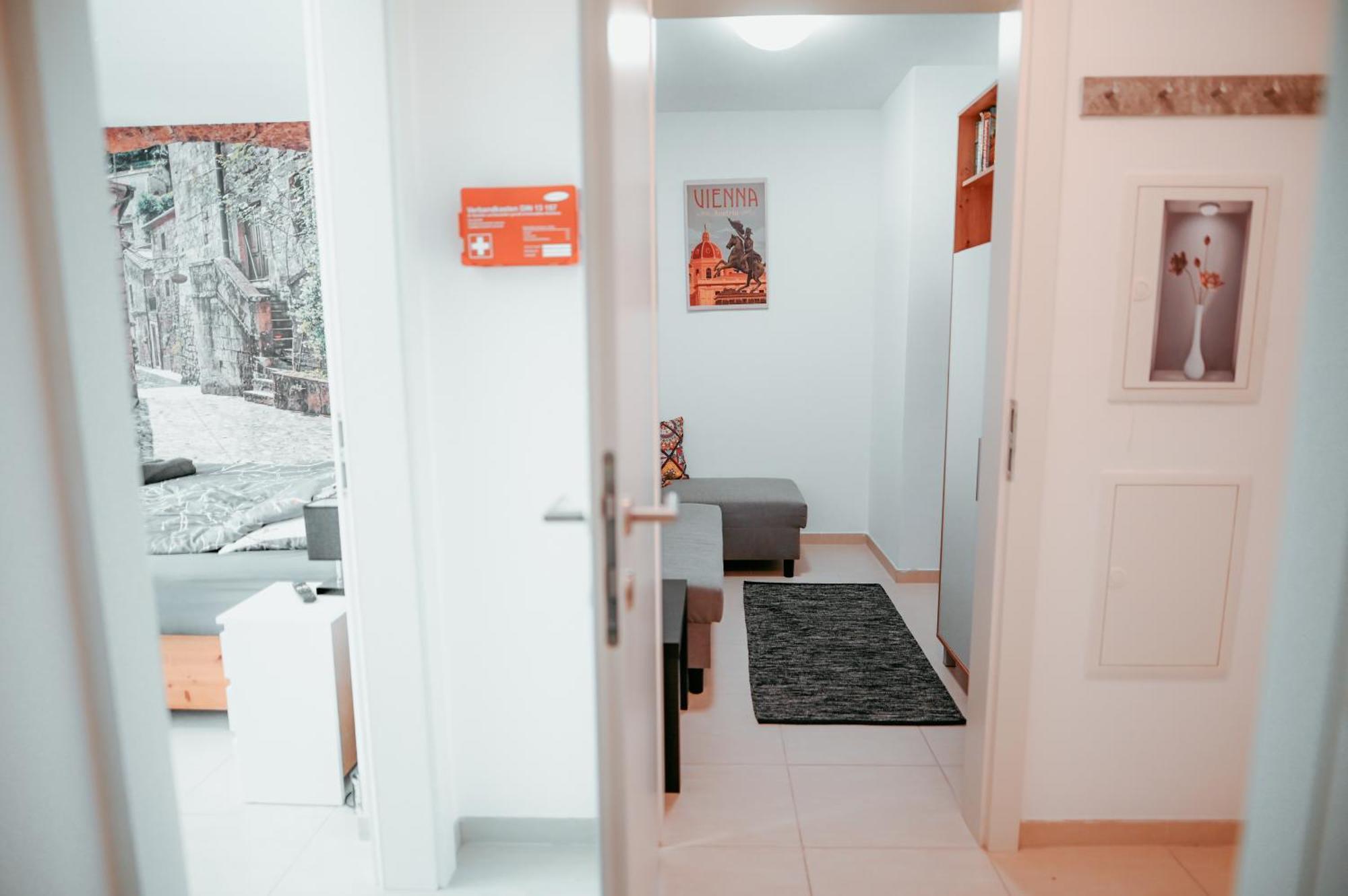 Danube Island Apartment 3 Вена Экстерьер фото