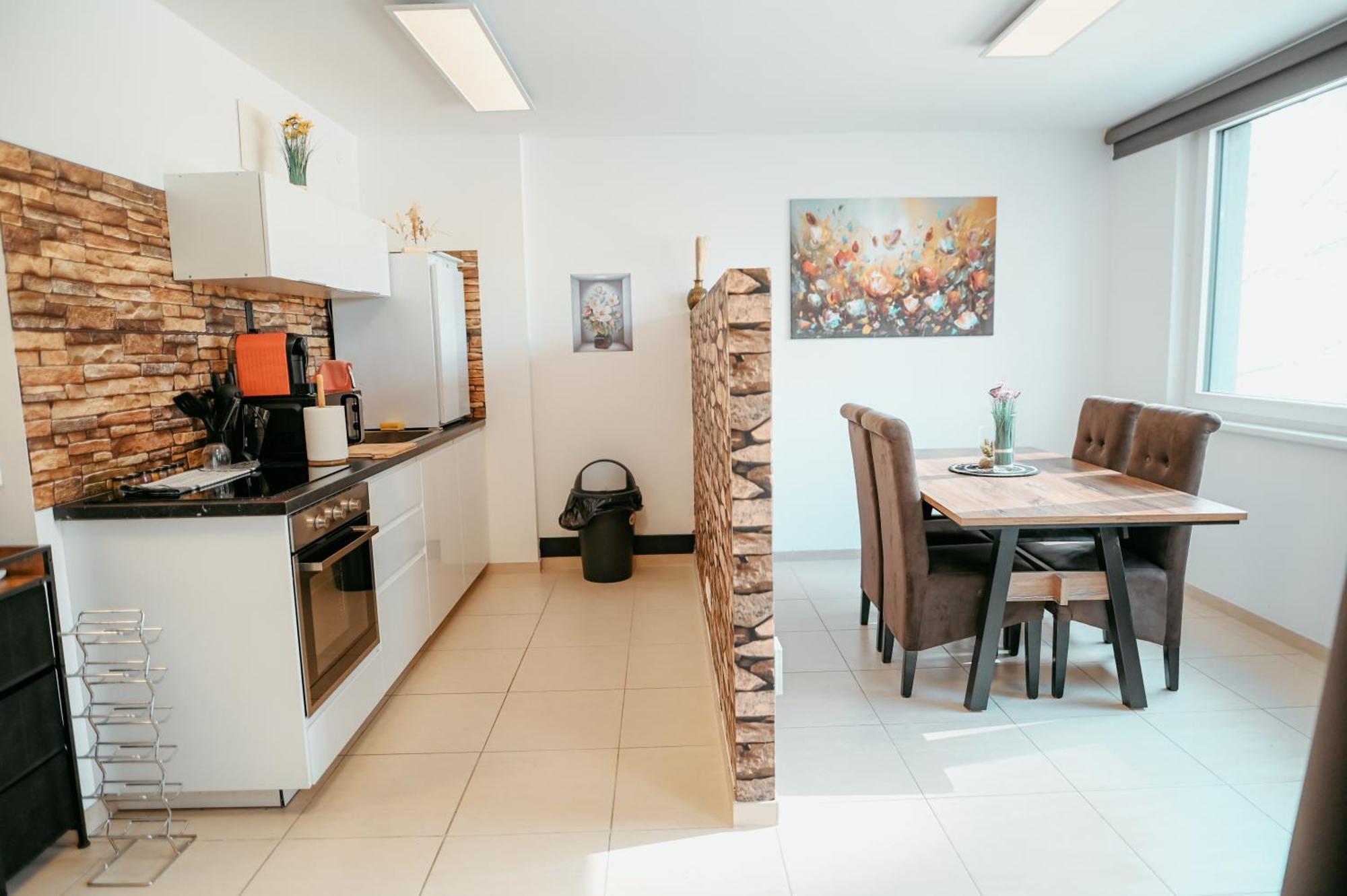 Danube Island Apartment 3 Вена Экстерьер фото